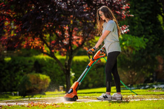 Dispozitiv pentru curățare alei FUSE Villager VFB 2220 