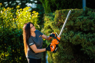 Trimmer pentru gard viu cu acumulator ZEN Villager HT 6140 