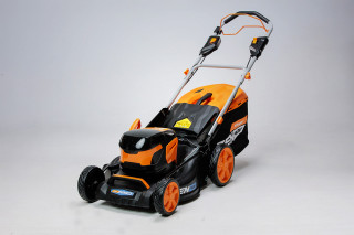 Mașină de tuns cu acumulator ZEN Villager LM 4111 E Matic 