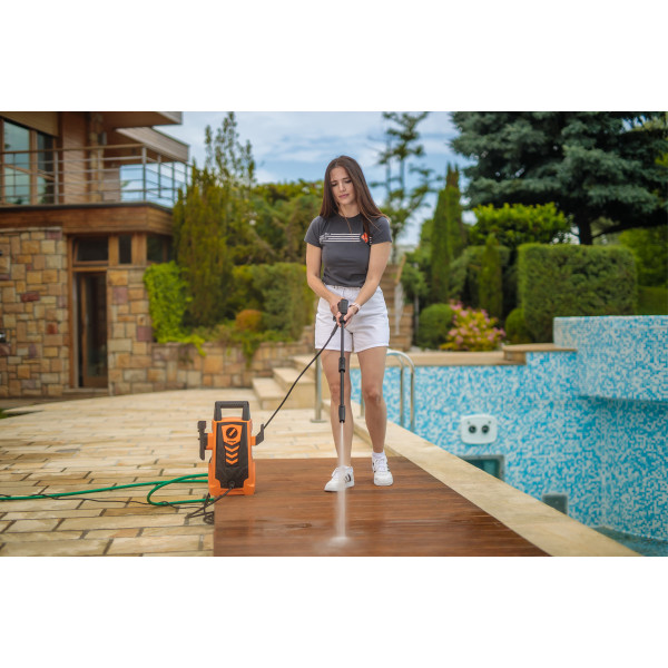 Aparat de spalat cu presiune VHW 80 
