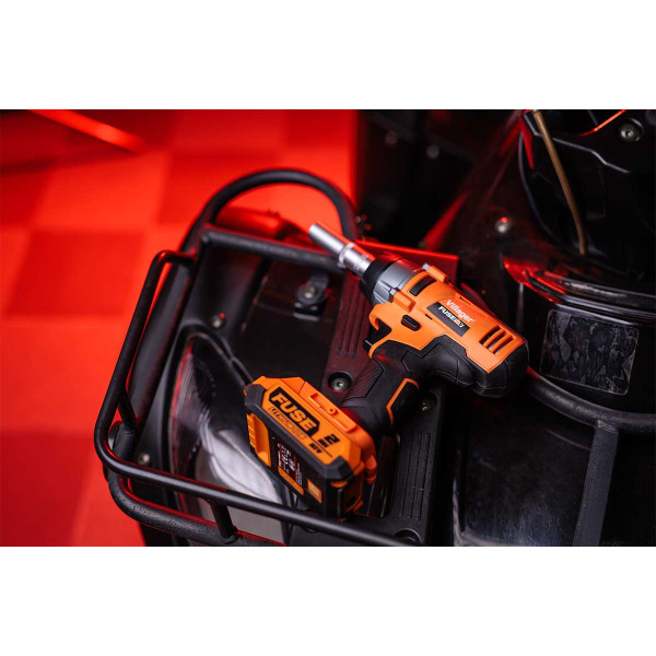 Masina de gaurit/insurubat Fuse VLN 3320 