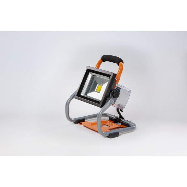 Fuse proiector LED portabil  VILLAGER VLN 9320 
