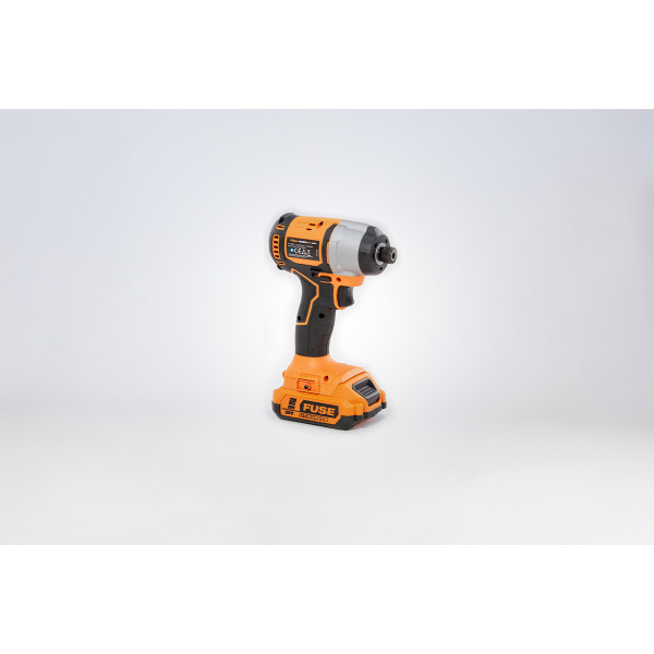 FUSE Masina de insurubat cu impact Villager VPL 8420 