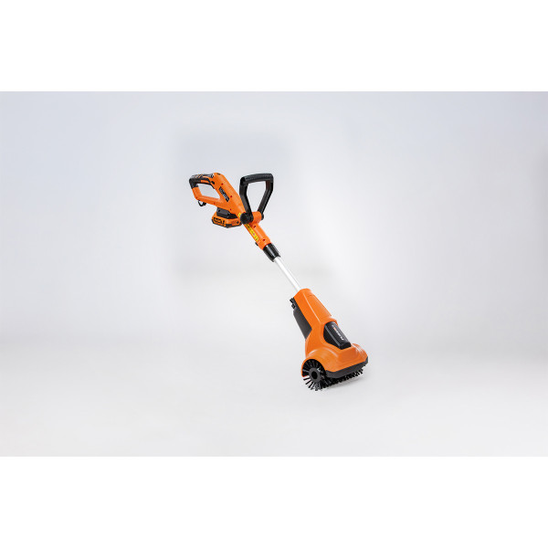 Dispozitiv pentru curățare alei FUSE Villager VFB 2220 